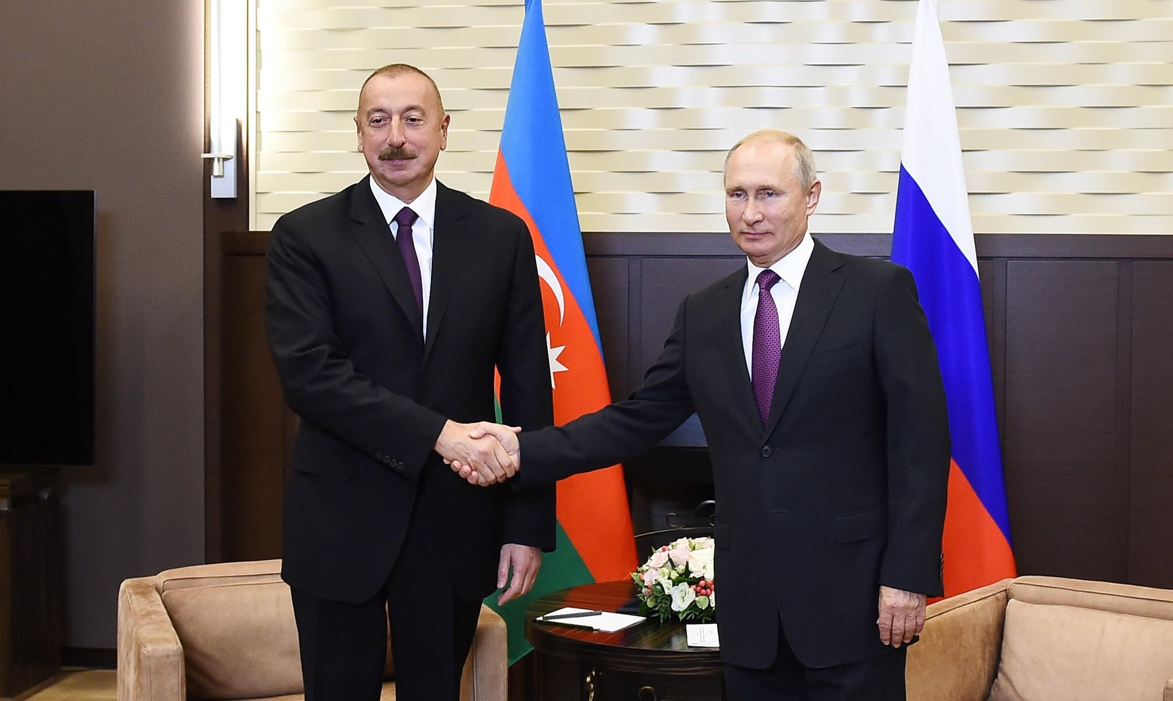 Президенты Азербайджана и России провели телефонный разговор - ОБНОВЛЕНО