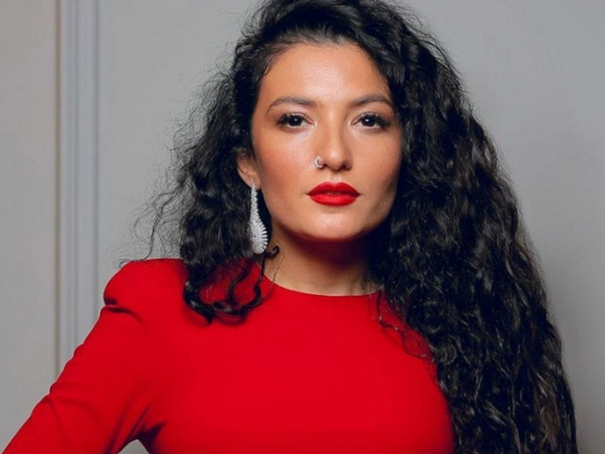 Азербайджанская певица снялась в откровенной фотосессии: Я хочу влюбиться - ФОТО
