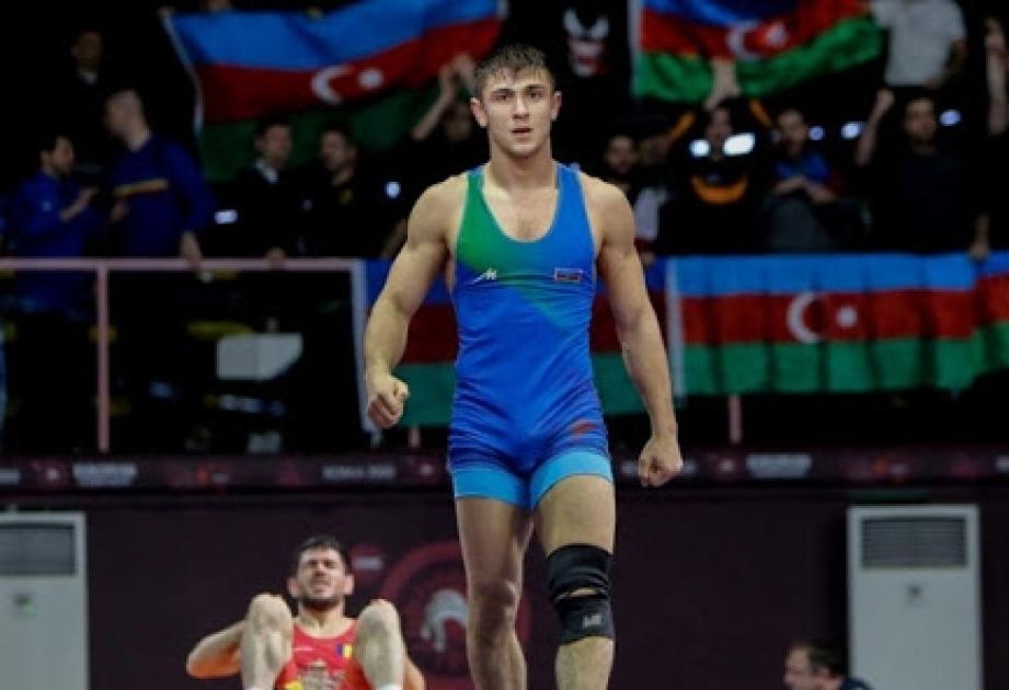 Азербайджанский борец победил армянского спортсмена на чемпионате Европы