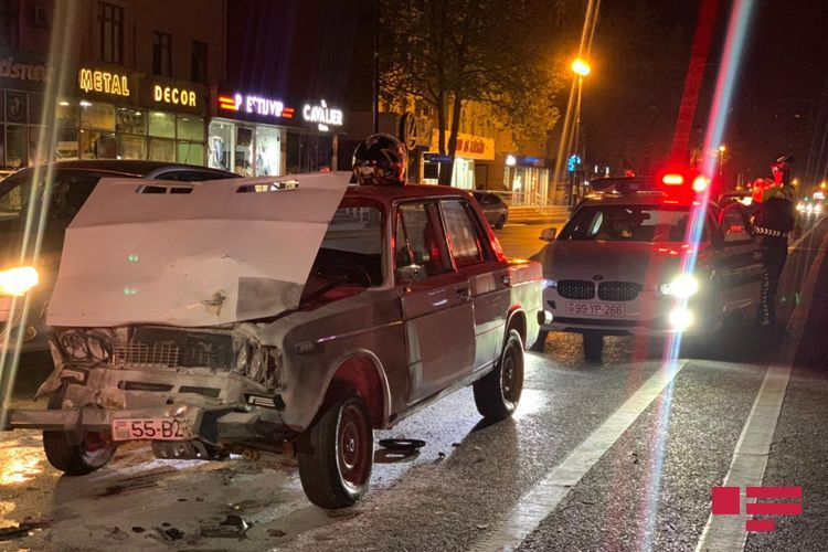 В Баку участники ДТП избили виновника аварии - ВИДЕО