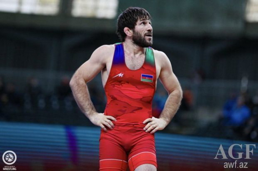 Азербайджанский борец вышел в финал чемпионата Европы