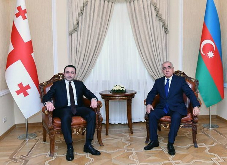 Али Асадов встретился с премьер-министром Грузии