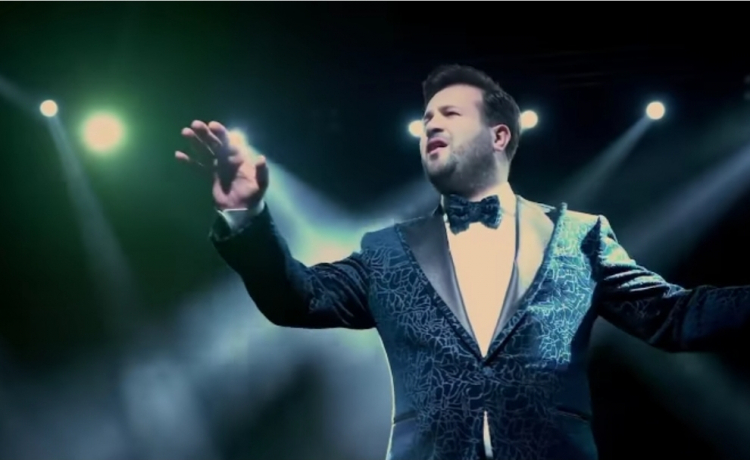 Азербайджанский певец посвятил клип символу Шуши - ВИДЕО