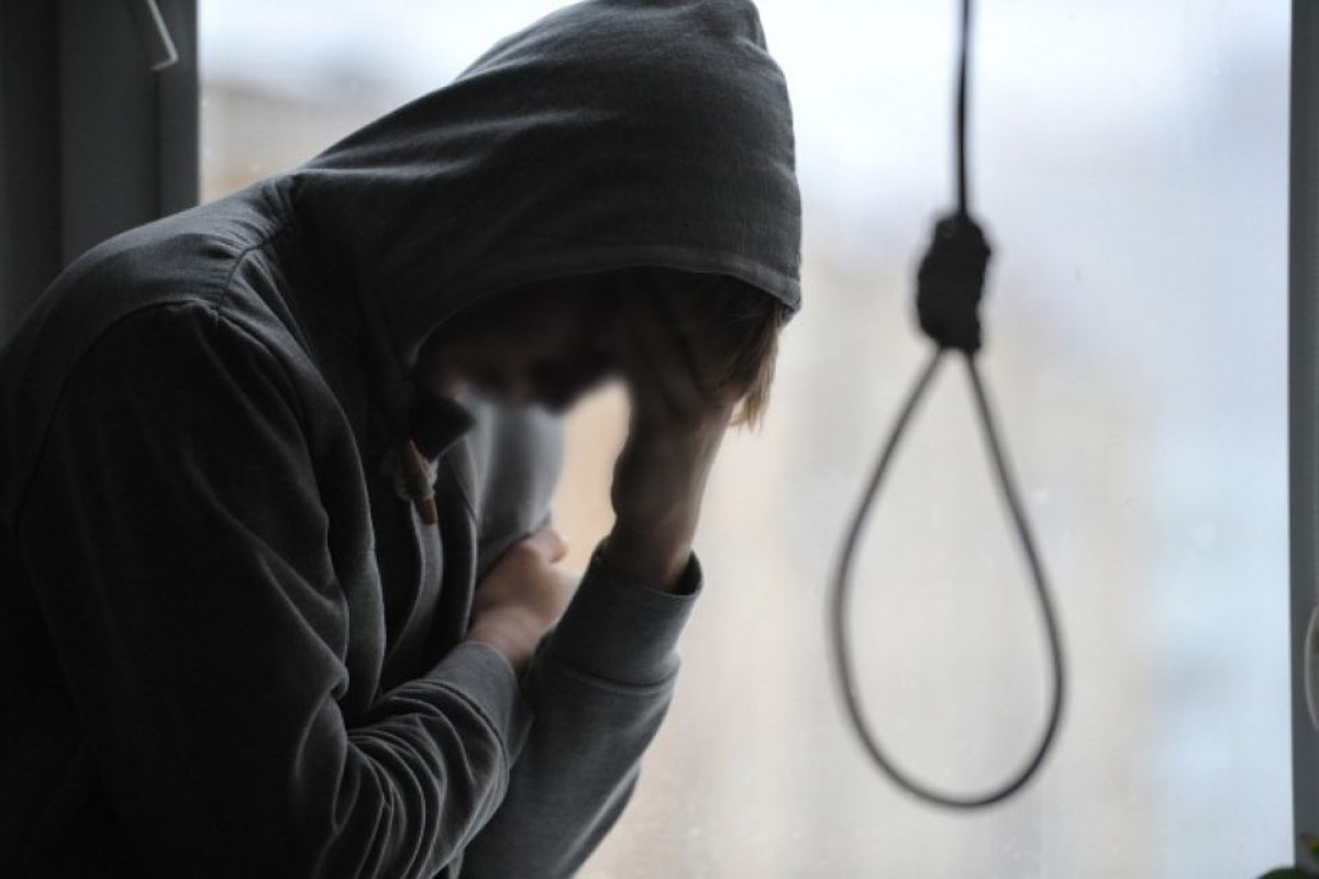 В Азербайджане абитуриент, набравший низкий балл, покончил жизнь самоубийством