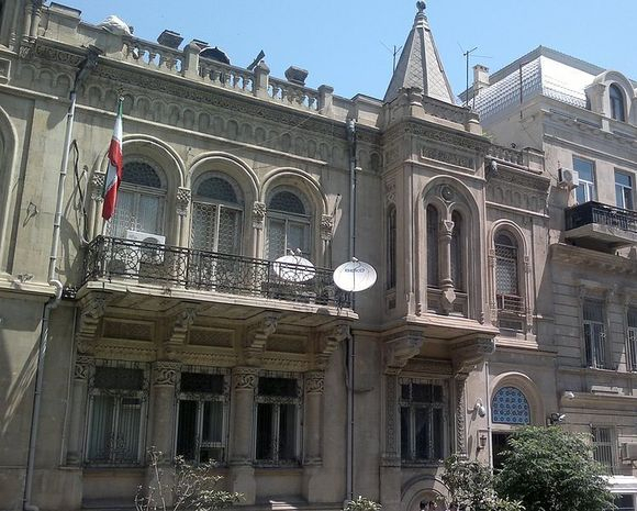 Посольство Ирана: Иранские грузовики не перевозят грузы в Карабах - ВИДЕО