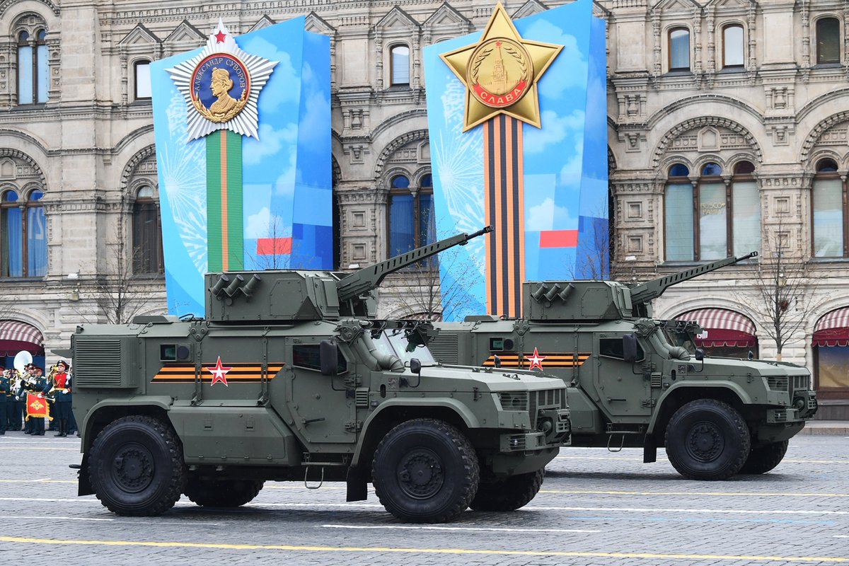 Названы главные новинки на параде военной техники 9 мая в Москве