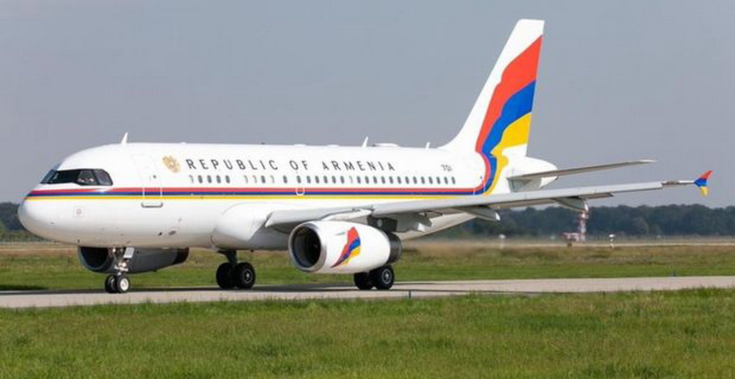 Самолет Пашиняна незаконно доставил в Армению из России бронежилеты - ФОТОФАКТ