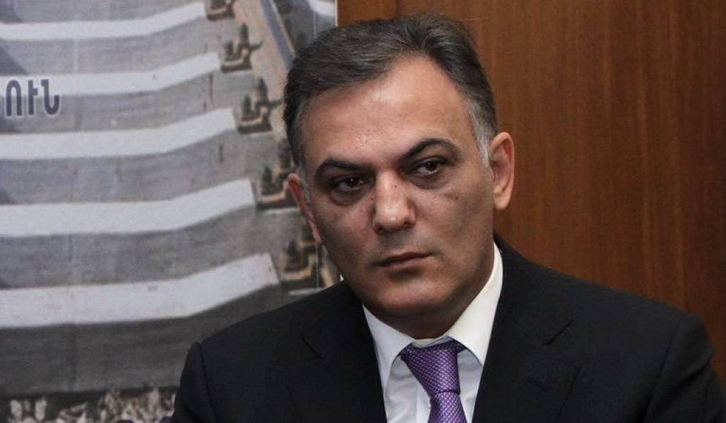 В аэропорту Еревана задержан находящийся в розыске экс-министр Армении