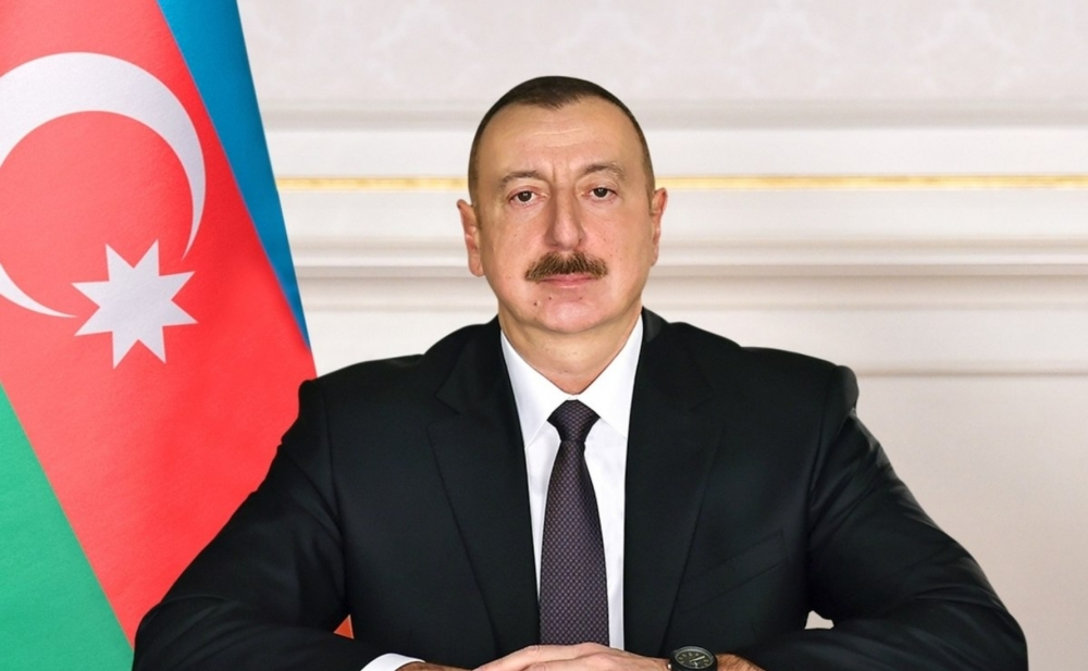 Ильхам Алиев принял верительные грамоты вновь назначенных послов-нерезидентов 10 стран