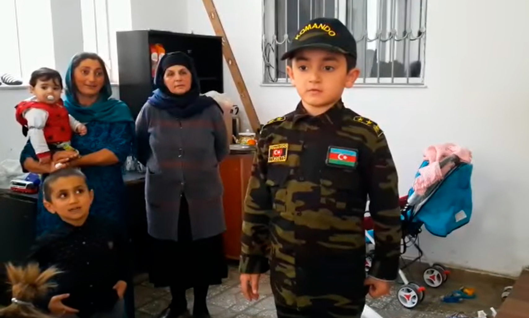 Дети шехида Отечественной войны отметили день рождения отца в приюте - ВИДЕО