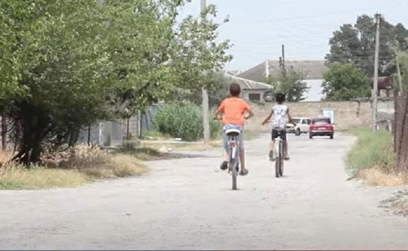 Жители этого района Азербайджана 40 лет ждут асфальтированной дороги - ВИДЕО