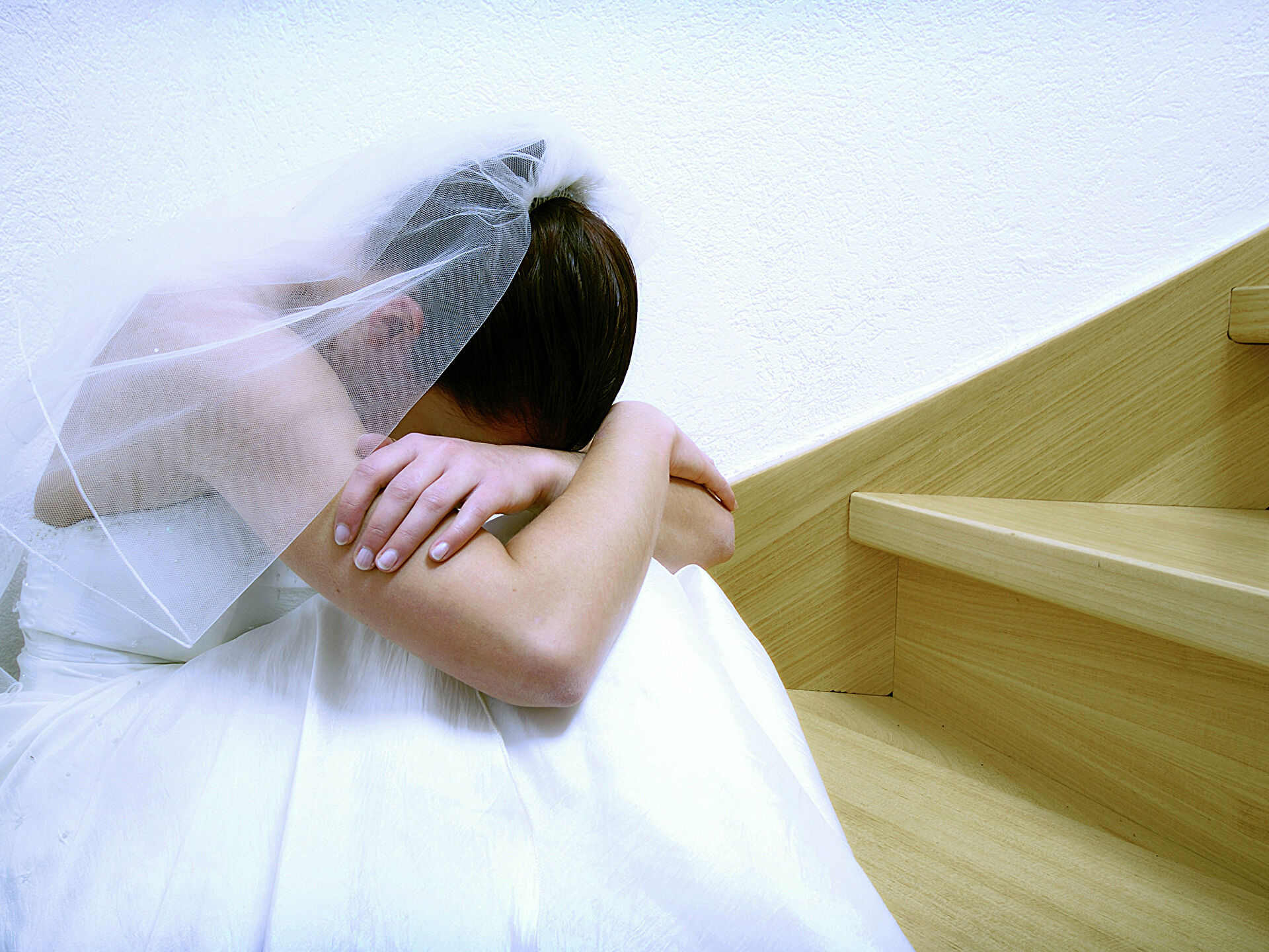 Жених умер на свадьбе за несколько минут до заключения брака