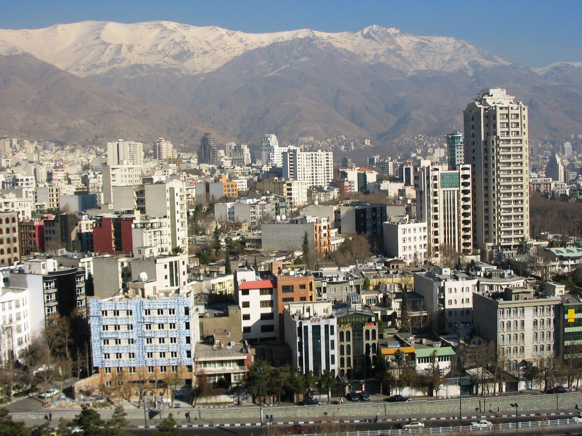 В столице Ирана прогремел взрыв - ВИДЕО