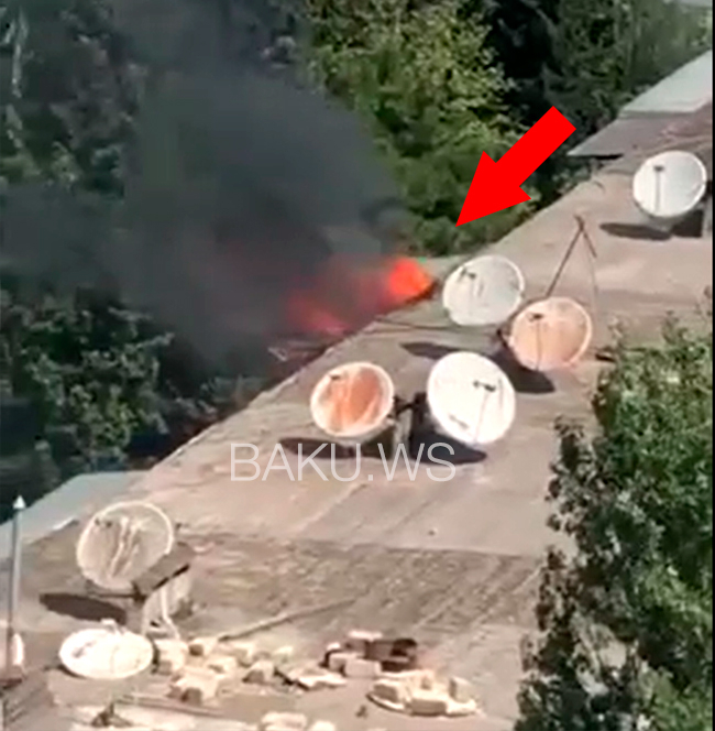Пожар в жилом здании в Баку, есть пострадавший - ВИДЕО
