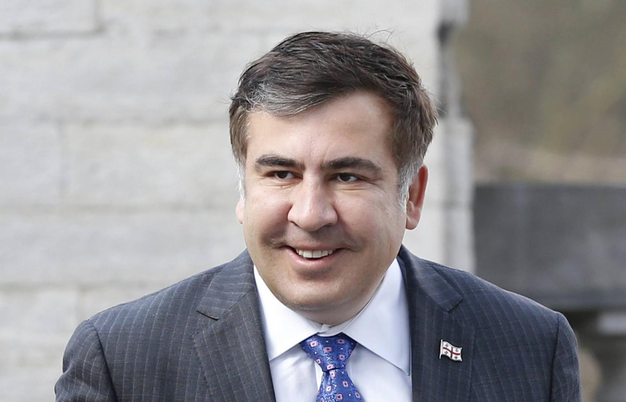 Саакашвили пообещал осенью вернуться в Грузию