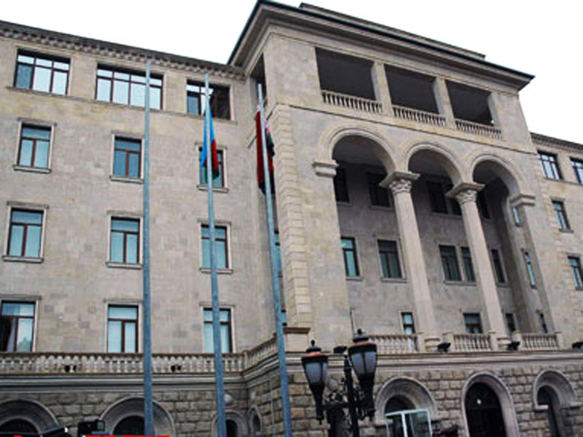 Минобороны: Азербайджанская Армия открывает огонь лишь с целью пресечения провокаций