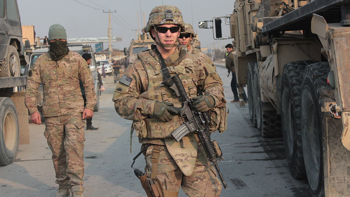 США перебросят около 3 тысяч военных в Афганистан из-за обострения обстановки в стране