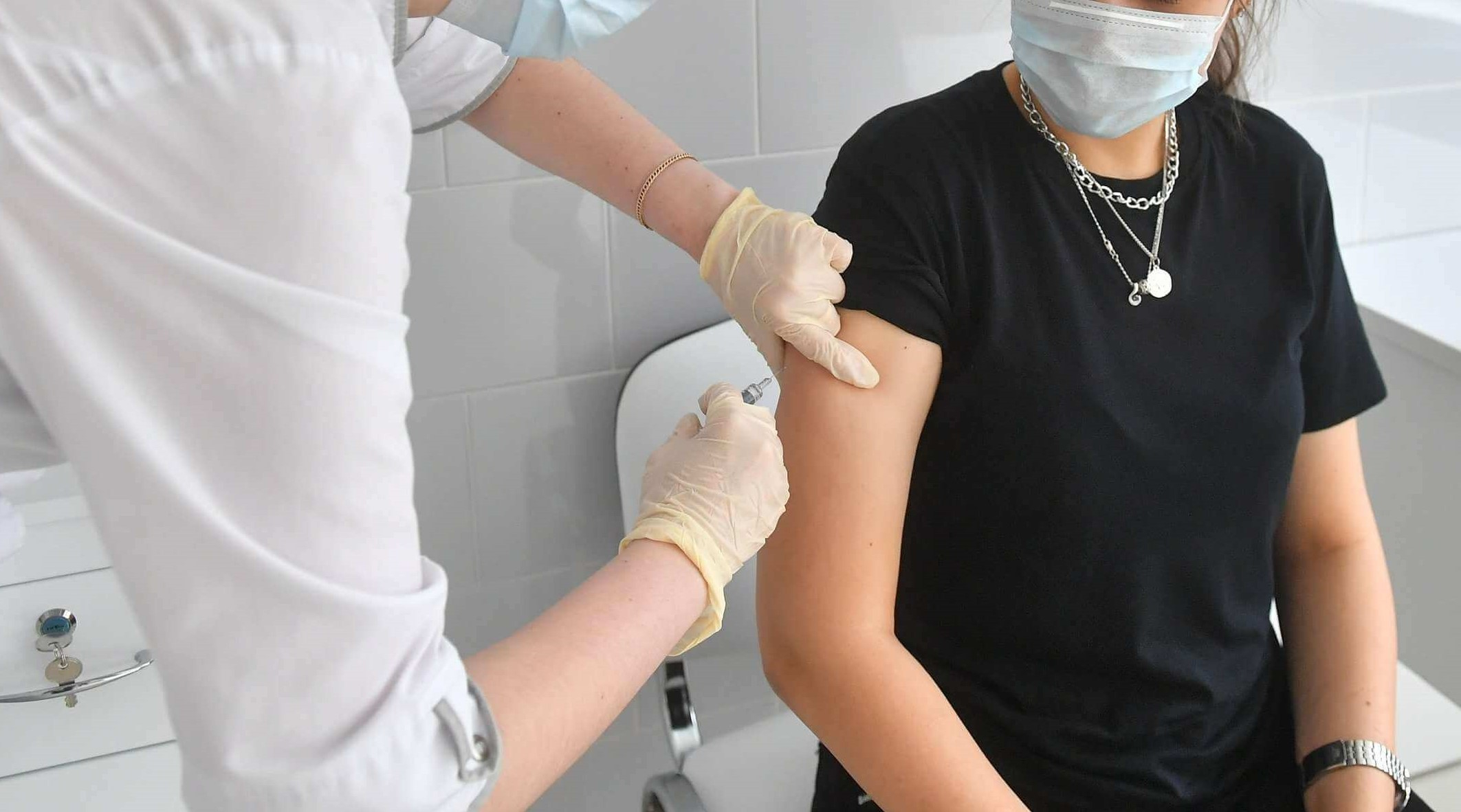 В Азербайджане началась онлайн-регистрация для получения третьей дозы вакцины