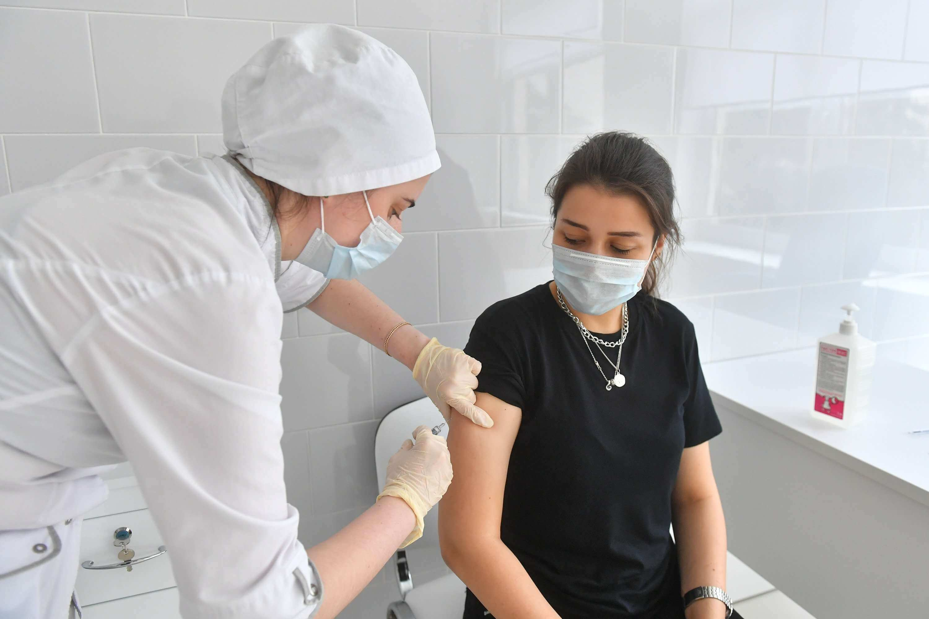 Названо число вакцинированных от COVID-19 в Азербайджане - ФОТО
