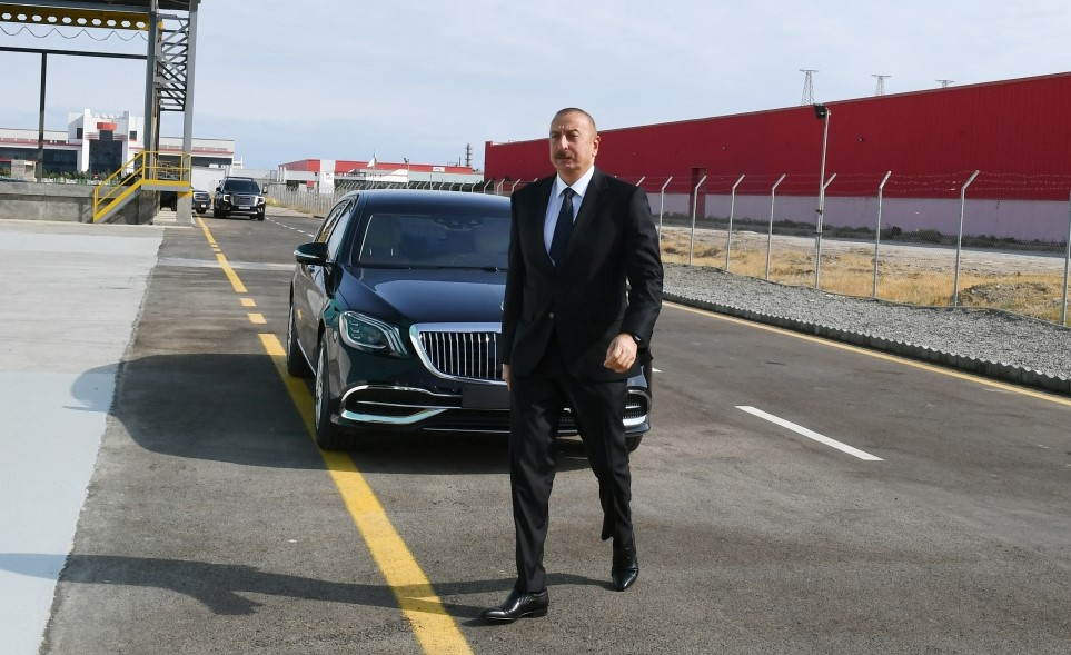Президент Ильхам Алиев принял участие в открытии ООО "Азмонбат" - ФОТО