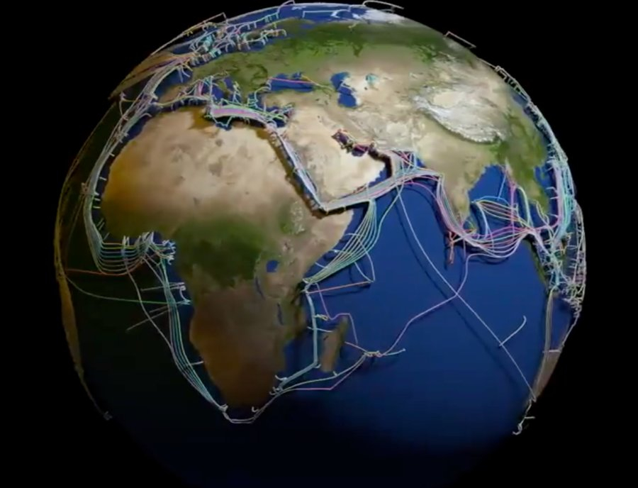 Ученый показал, как выглядит подводная оптическая кабельная сеть Земли - ВИДЕО