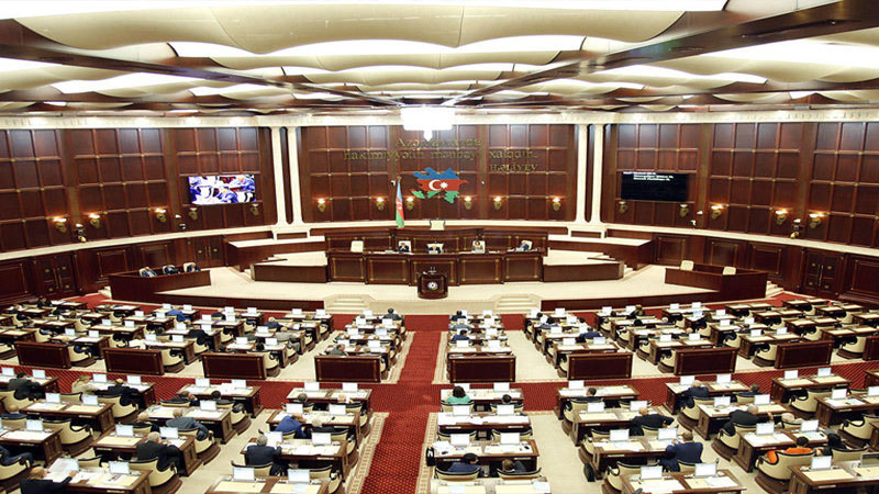 Парламент Азербайджана примет декларацию в связи с годовщиной начала Отечественной войны