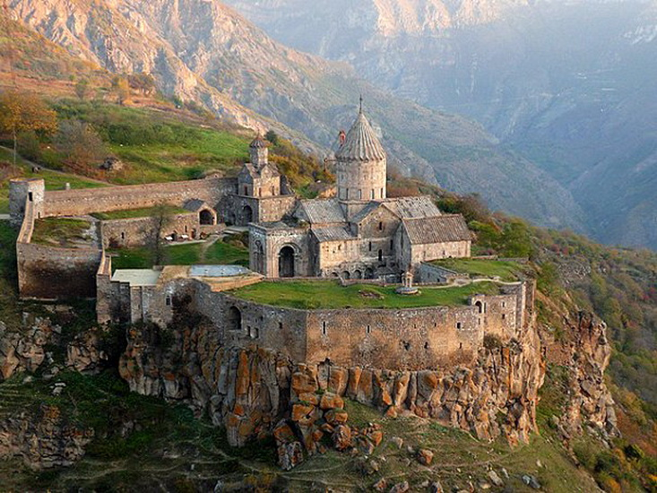Армяне массово покидают Западный Зангезур - Заявление армянского депутата