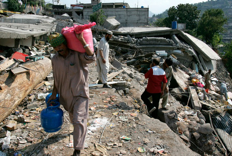 Землетрясение в Пакистане: 20 погибших, более 300 пострадавших - ВИДЕО