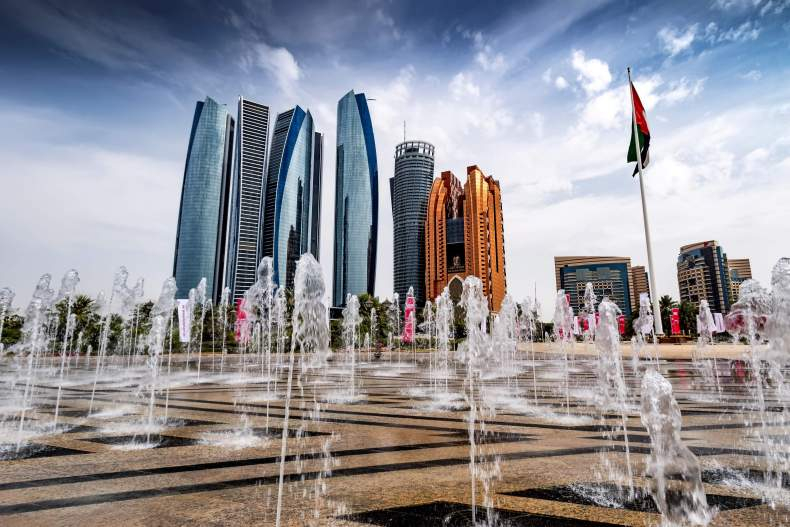 В Абу-Даби отменили карантин для граждан Азербайджана