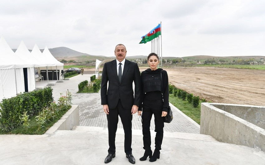 Милли Меджлис направил поздравительное письмо Ильхаму Алиеву и Мехрибан Алиевой