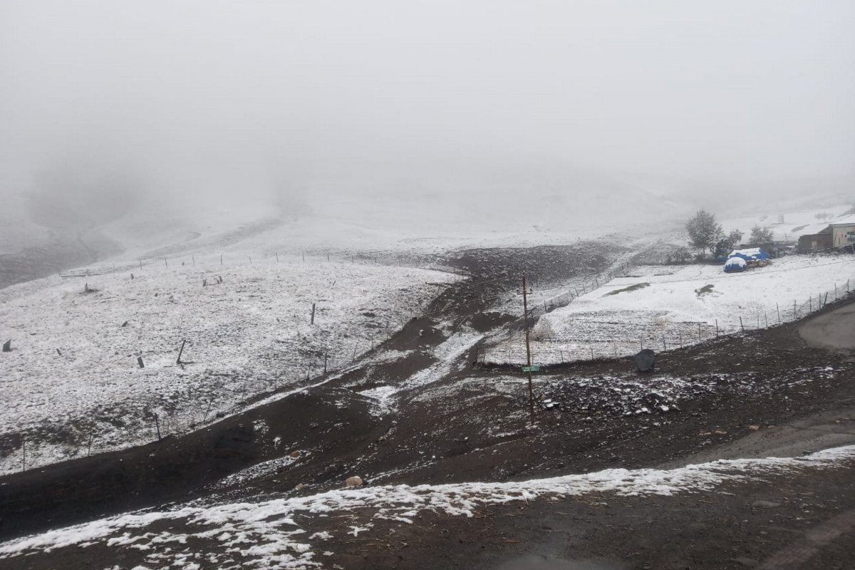 В некоторых районах Азербайджана выпал снег - ФАКТИЧЕСКАЯ ПОГОДА