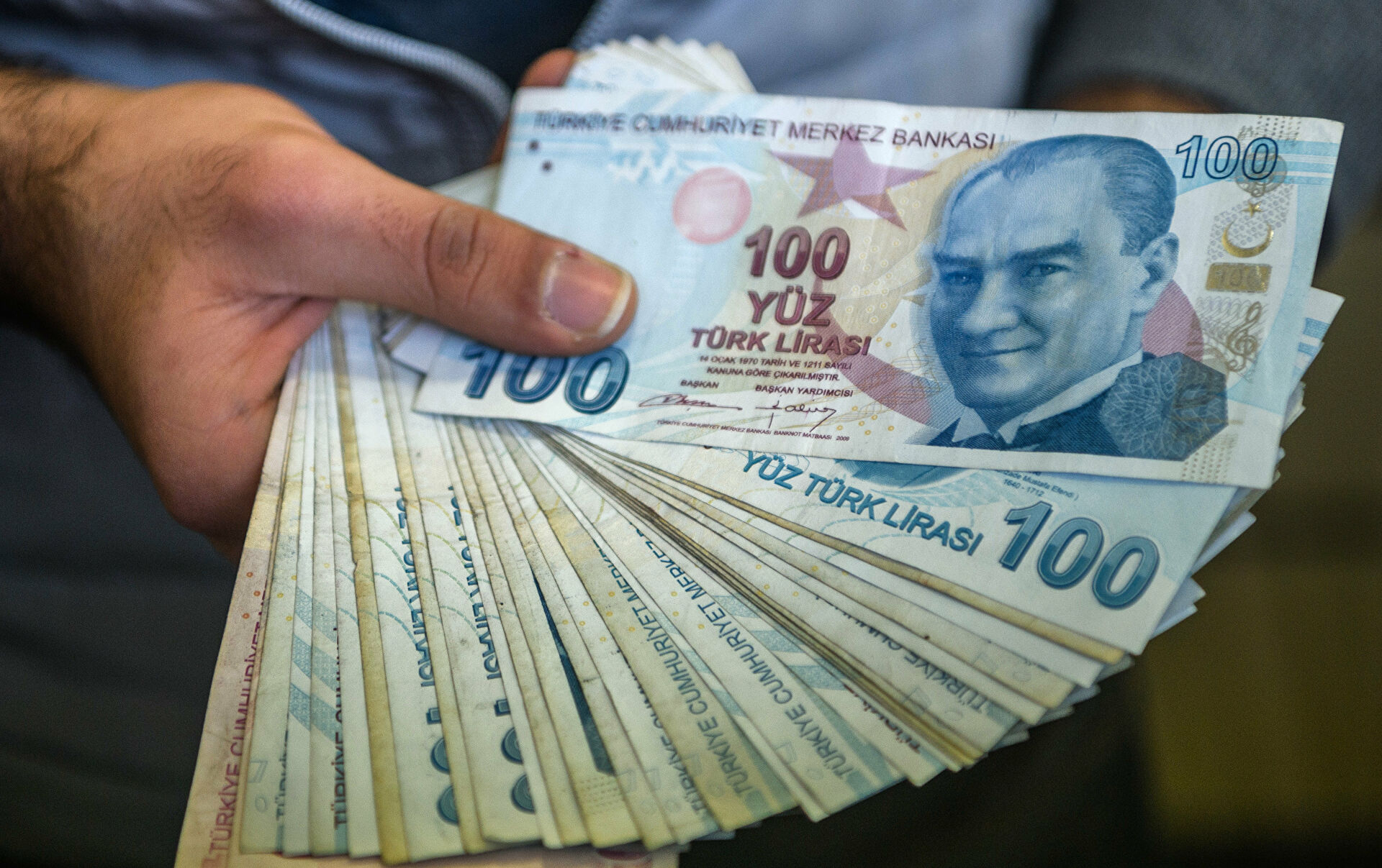 Турецкая лира побила очередной рекорд падения