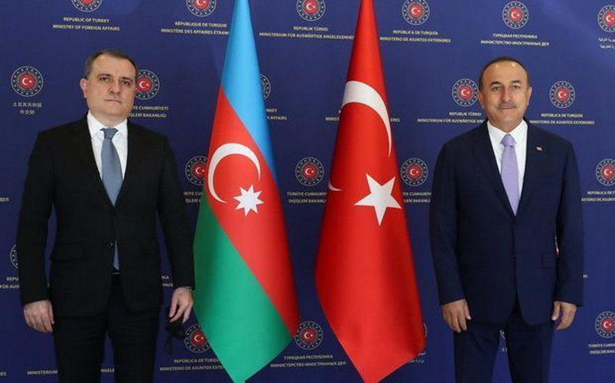 Главы МИД Азербайджана и Турции обсудили ситуацию в регионе - ФОТО