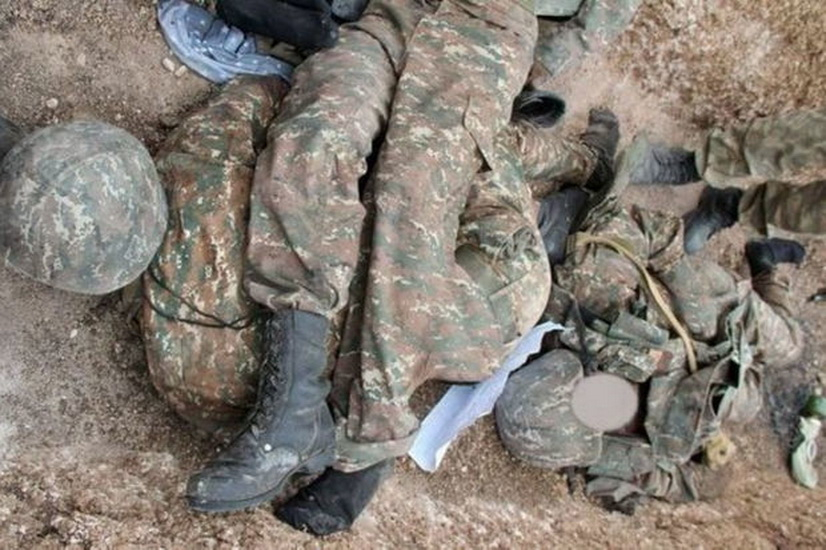 Caliber: Сепаратисты ликвидировали пытавшегося сдаться азербайджанской стороне армянского боевика - ФОТО