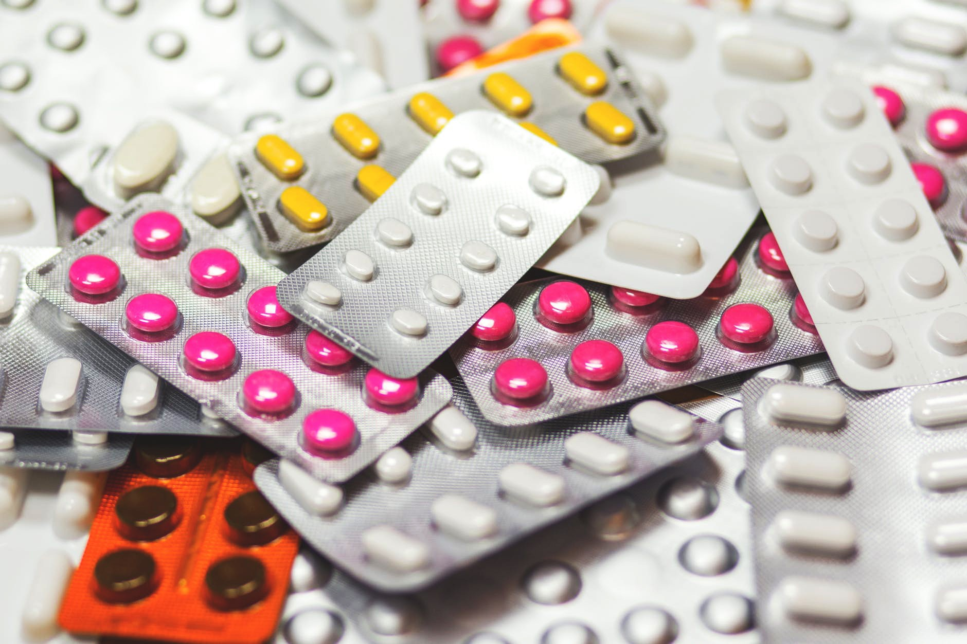 Тарифный совет принял решение в связи с ценами на 168 лекарственных препаратов