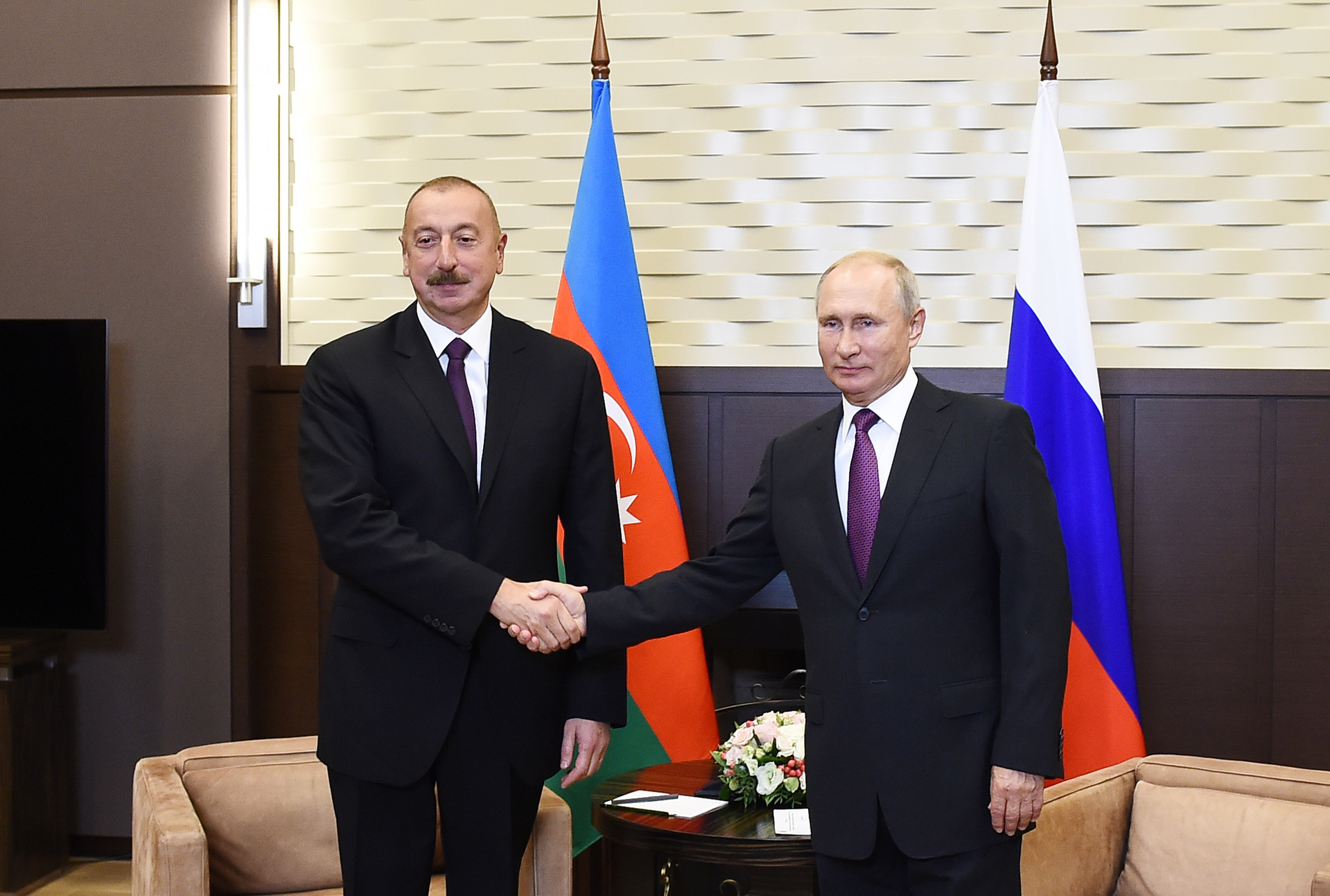 Состоялся телефонный разговор между Ильхамом Алиевым и Владимиром Путиным