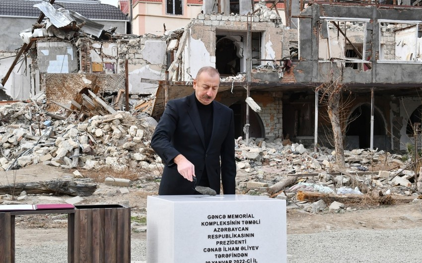Ильхам Алиев заложил фундамент Гянджинского мемориального комплекса - ОБНОВЛЕНО+ФОТО