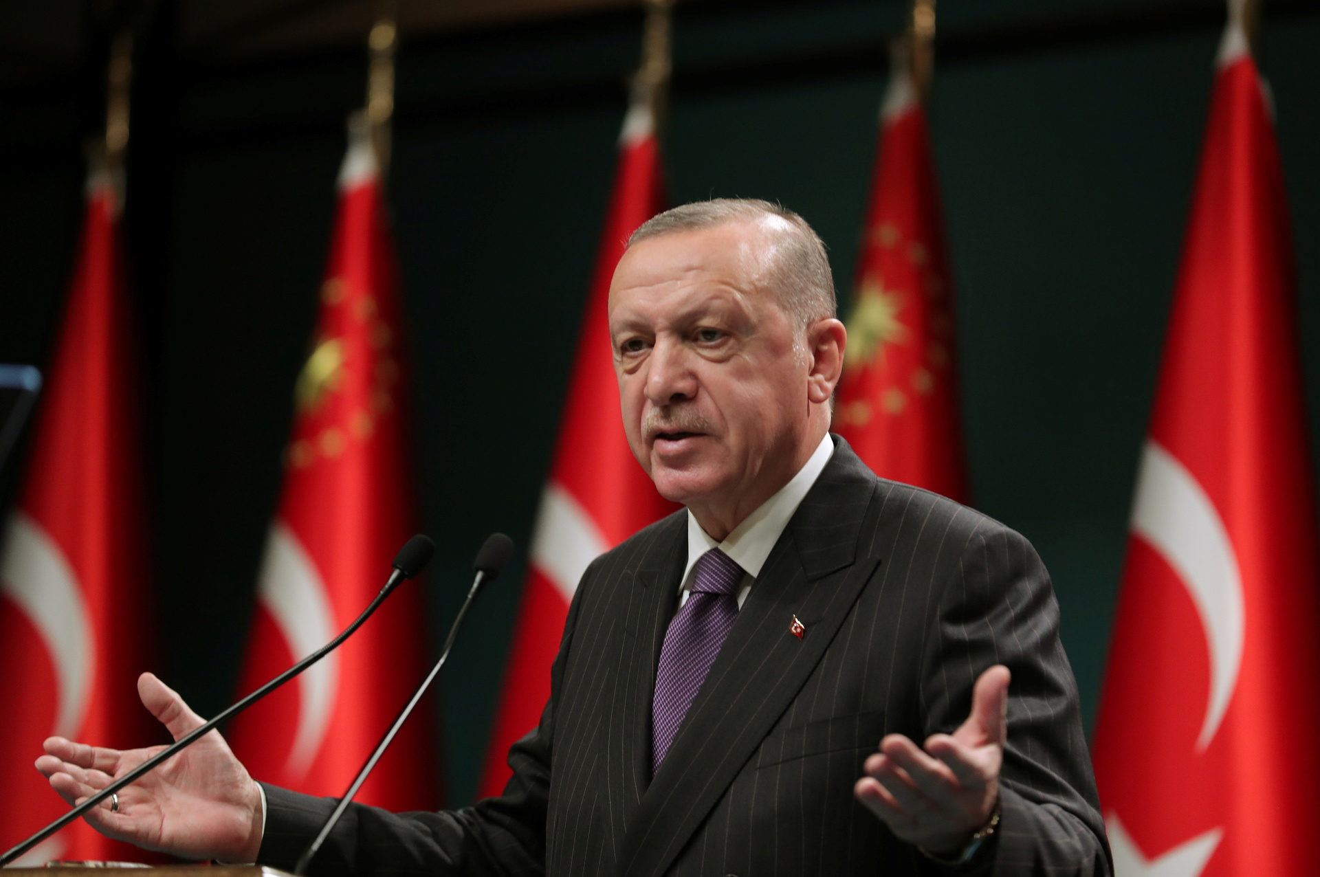 Эрдоган заявил о готовности Турции провести встречу между РФ и Украиной