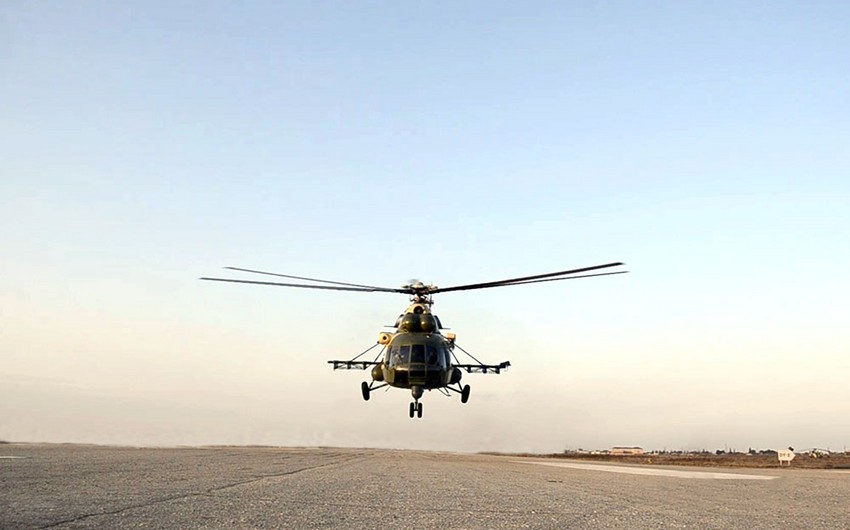 Проведены учебные полеты с экипажами вертолетов ВВС Азербайджана - ВИДЕО