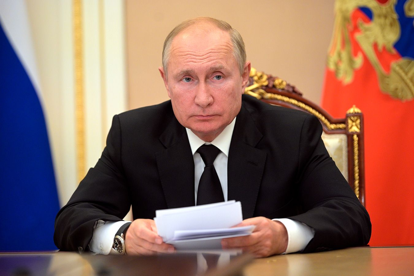 Путин отказался от прямого разговора с Зеленским