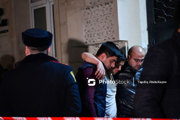 Двое из пострадавших при взрыве в ночном клубе в Баку являются иностранцами