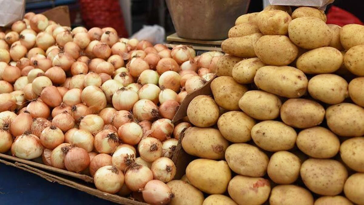Картофель и лук в Азербайджане подешевеют