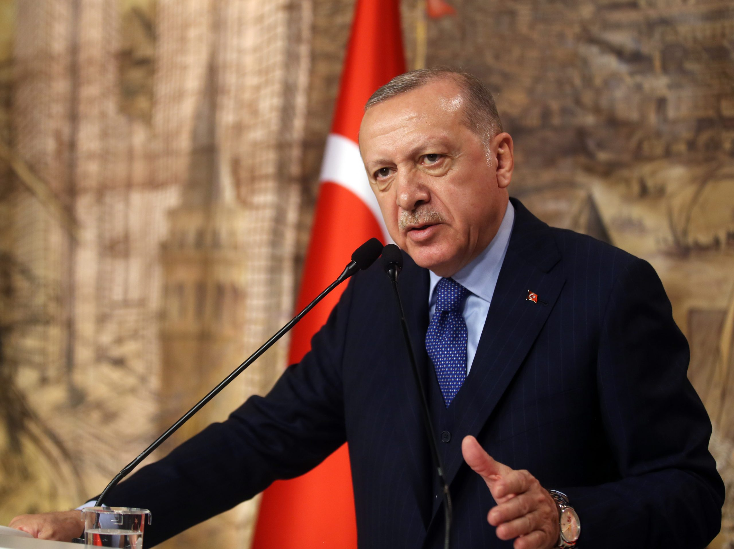 Эрдоган: Турция ожидает от ЕС конкретных шагов для ее полноправного членства в союзе