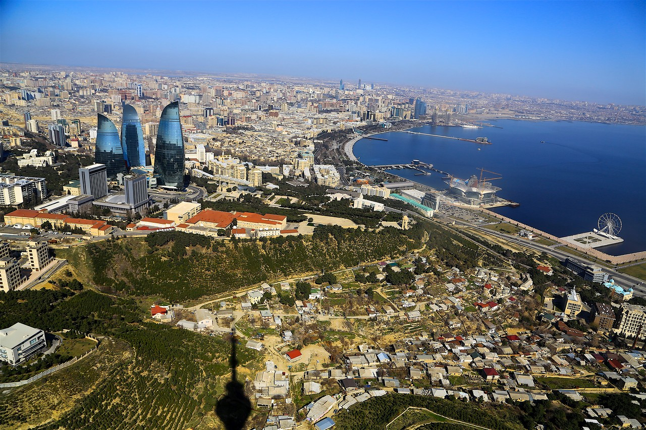 В Баку снесут около 122 тысяч жилых домов