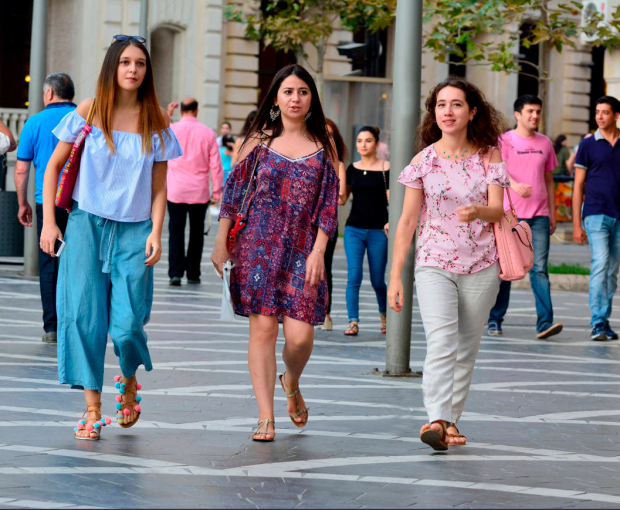ХОРОШАЯ НОВОСТЬ для женщин: Эти услуги в Азербайджане стали бесплатными - ВИДЕО