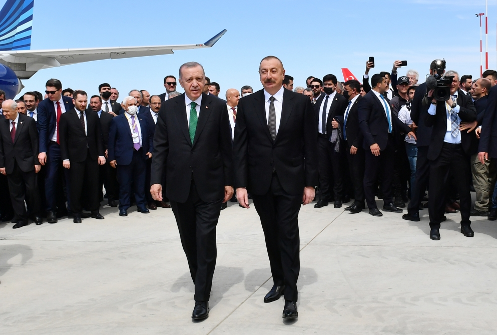 Ильхам Алиев и Эрдоган приняли участие в открытии аэропорта Ризе-Артвин - ВИДЕО