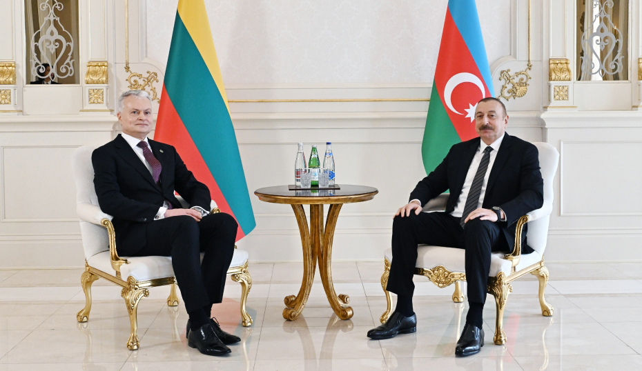 Состоялась встреча президентов Азербайджана и Литвы - ФОТО