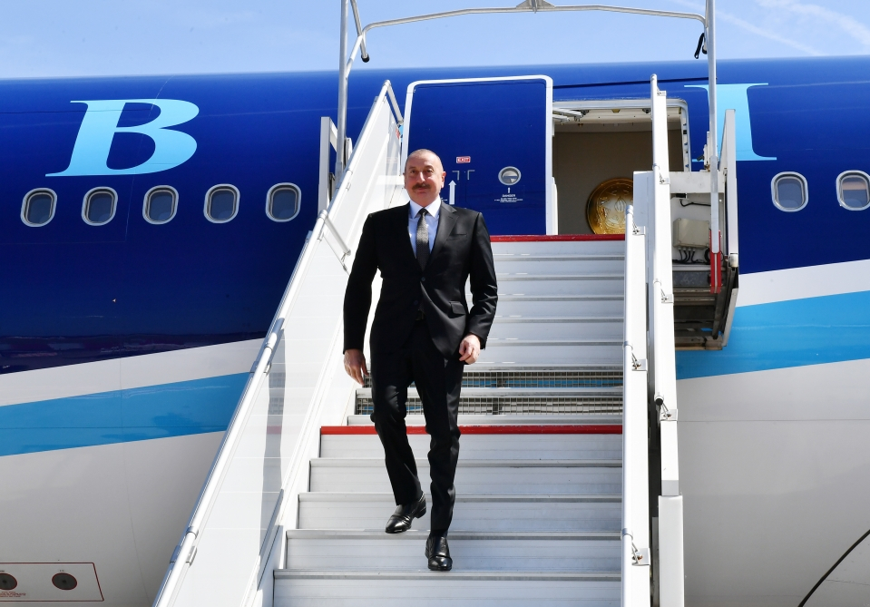 Президент Ильхам Алиев прибыл с рабочим визитом в Бельгию - ВИДЕО