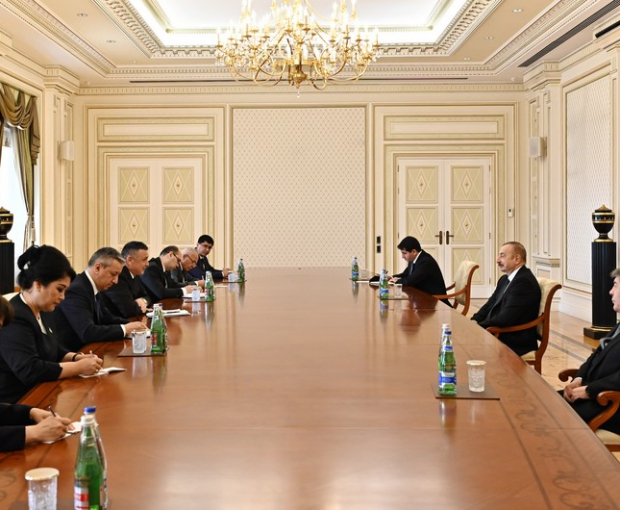 Ильхам Алиев принял председателя Законодательной палаты парламента Узбекистана