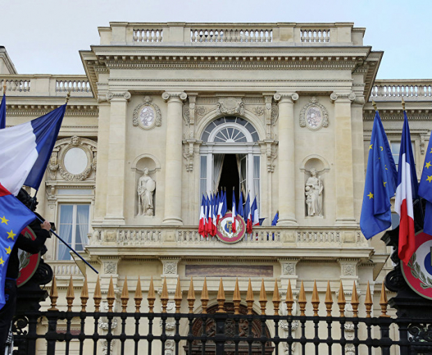 Во Франции сменились министры иностранных дел и обороны